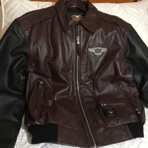 Harley-Davidson 95 aniversary leather jacket.